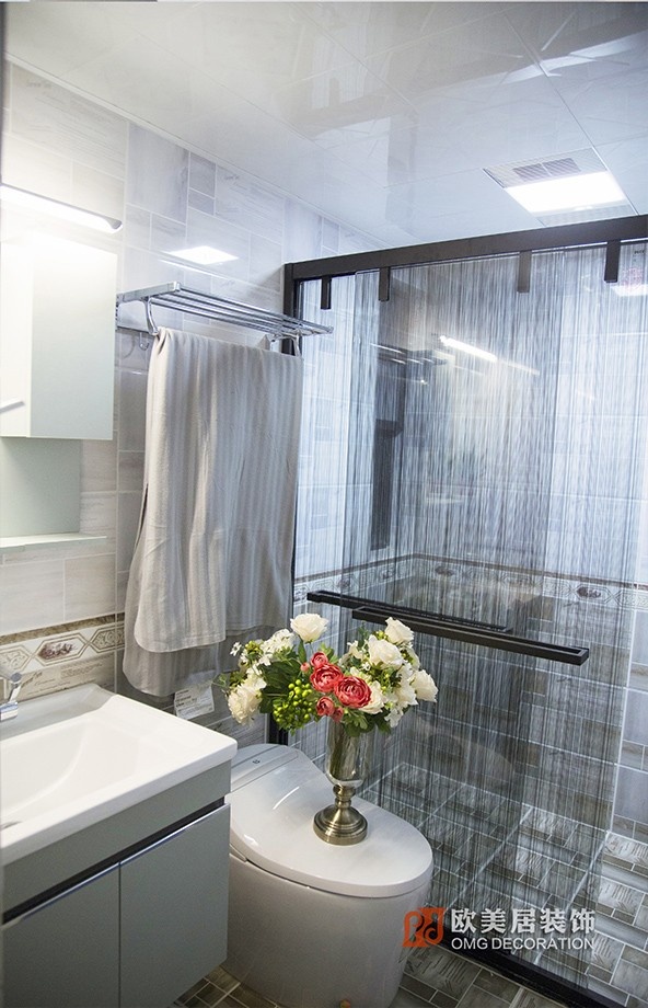 【歐美居】“好色之徒”對(duì)比色點(diǎn)綴出的和諧新居