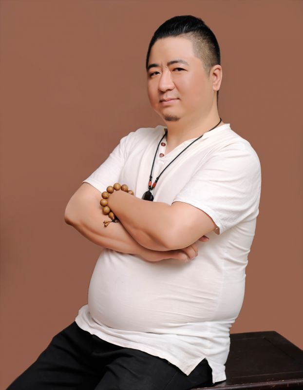 成都裝修設(shè)計師劉云