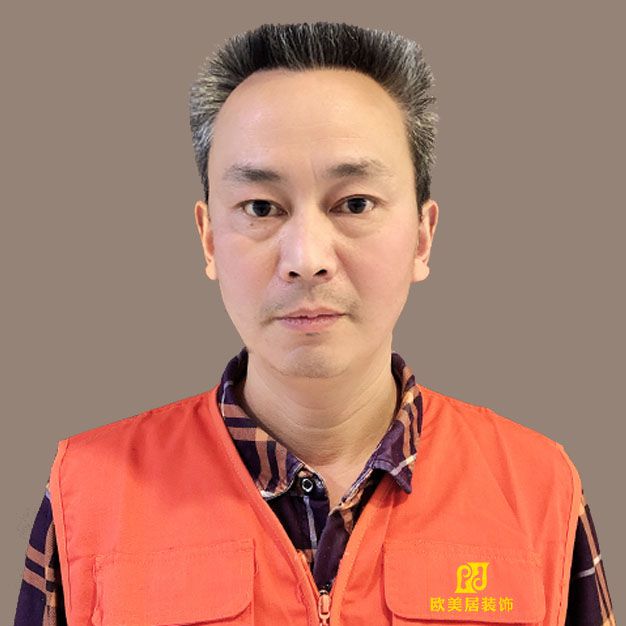 成都裝修工長(zhǎng)曾小平